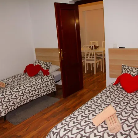 Apartamento Ahumor Entero 20 M Sevilla -6pax
