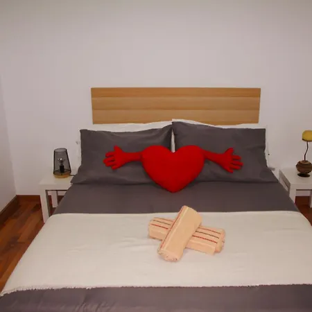 Ahumor Entero 20 M Sevilla -6pax Apartamento Dos Hermanas